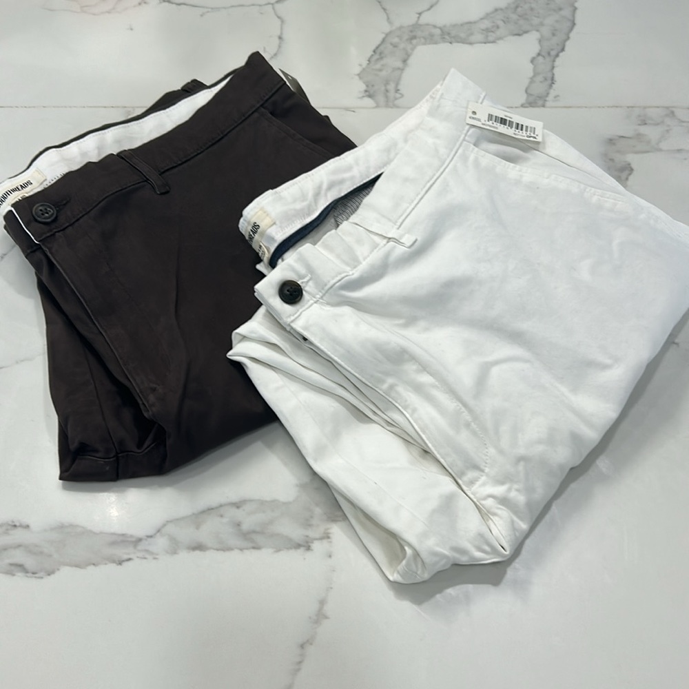 Good Threads New With Tags Two Pair Casual Chinos.‎ Size 40x30 White/Brown
